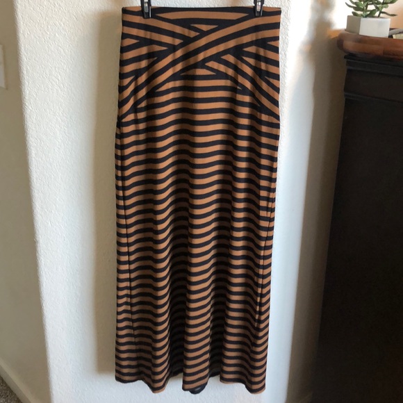 ECI Dresses & Skirts - 🍍Maxi Skirt